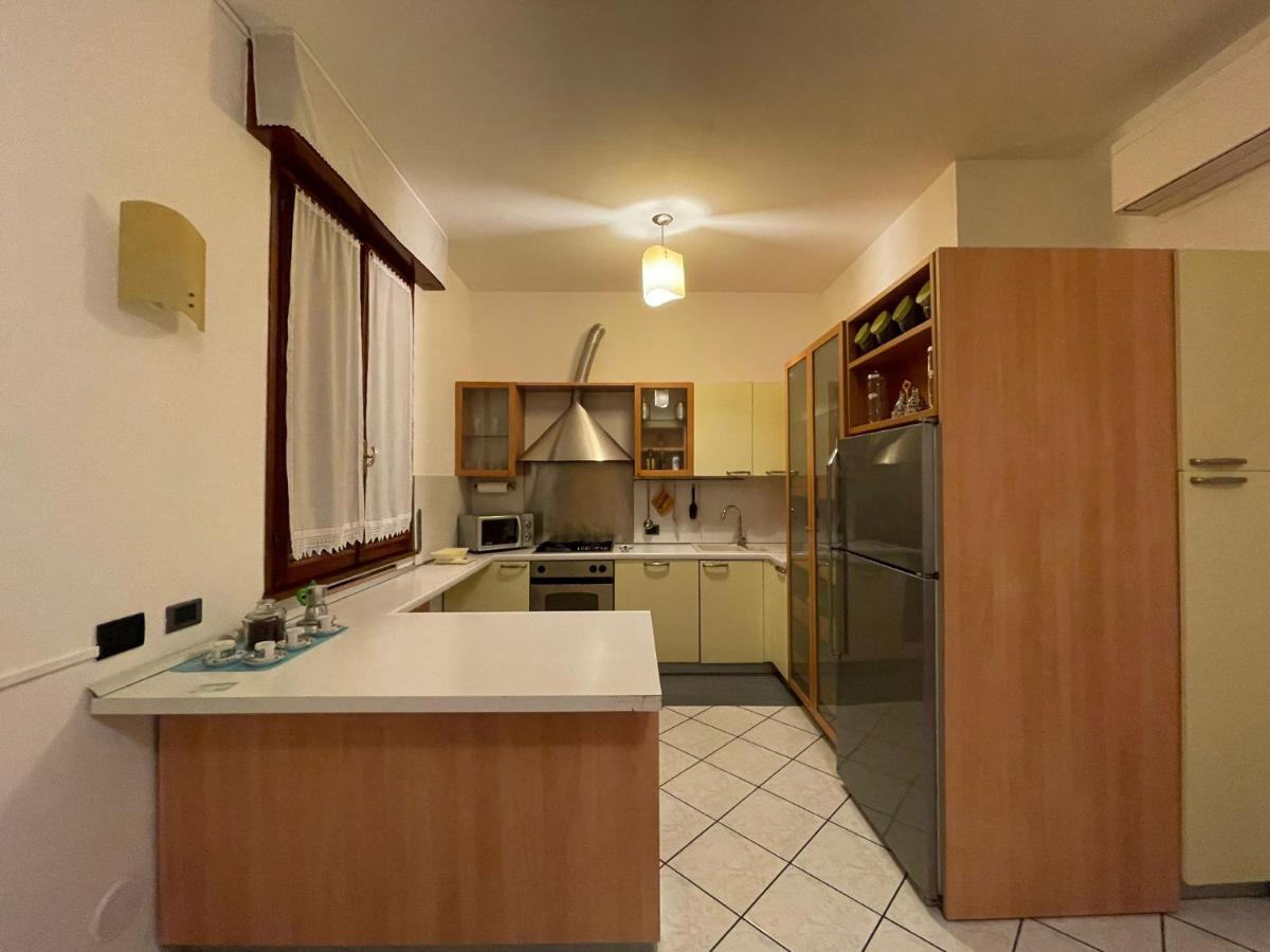 Royal Suite - Near Station & City Center Modena Exterior foto